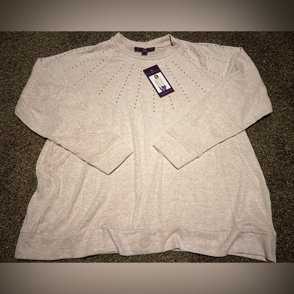 NWT Bundle of (4) 2XL Women’s Shirts
